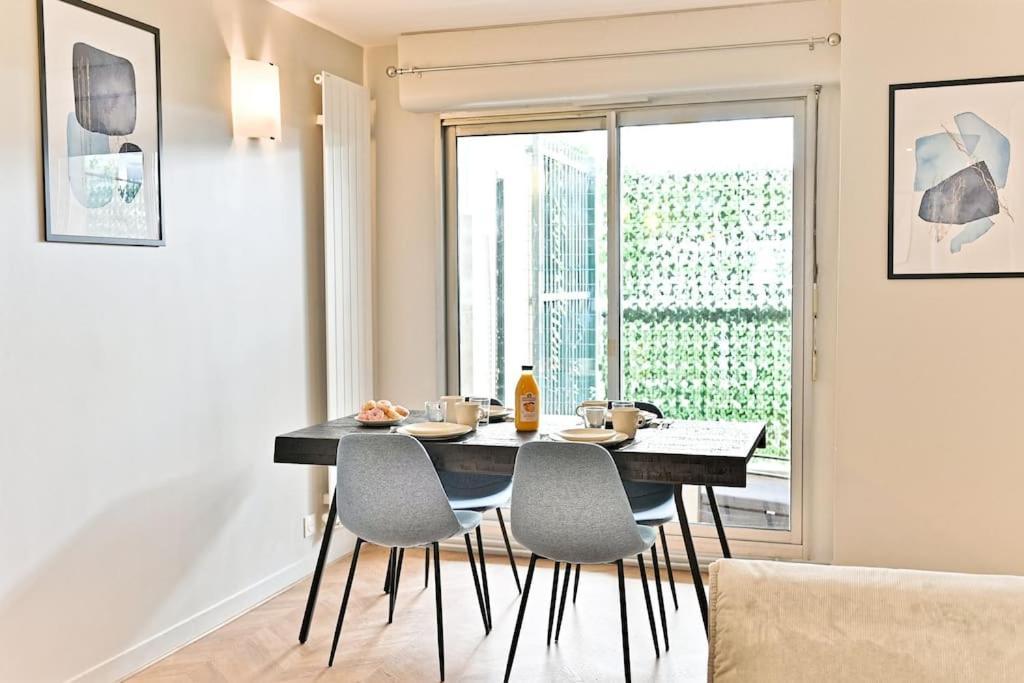 Apartment Spacieux Et Paisible 19eme - Ii *
